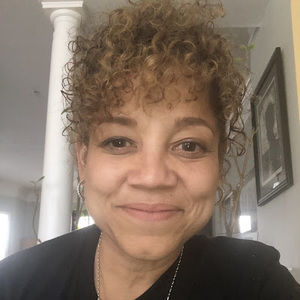 Meet your Posher, Beverly